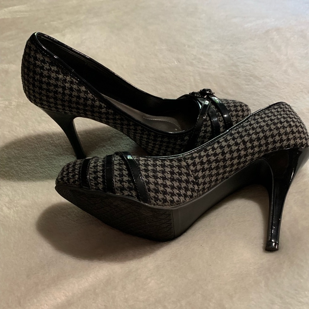APT 9 3 inch heel